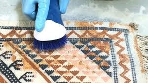 روش‌های مؤثر برای رفع زردی فرش
